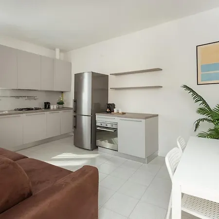 8th Floor - View Apartment